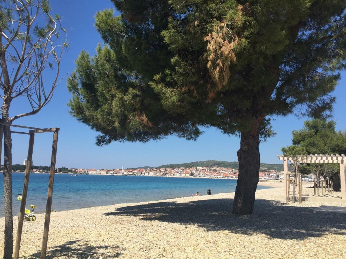 Apartments Villa Dolmar Vodice Exterior foto